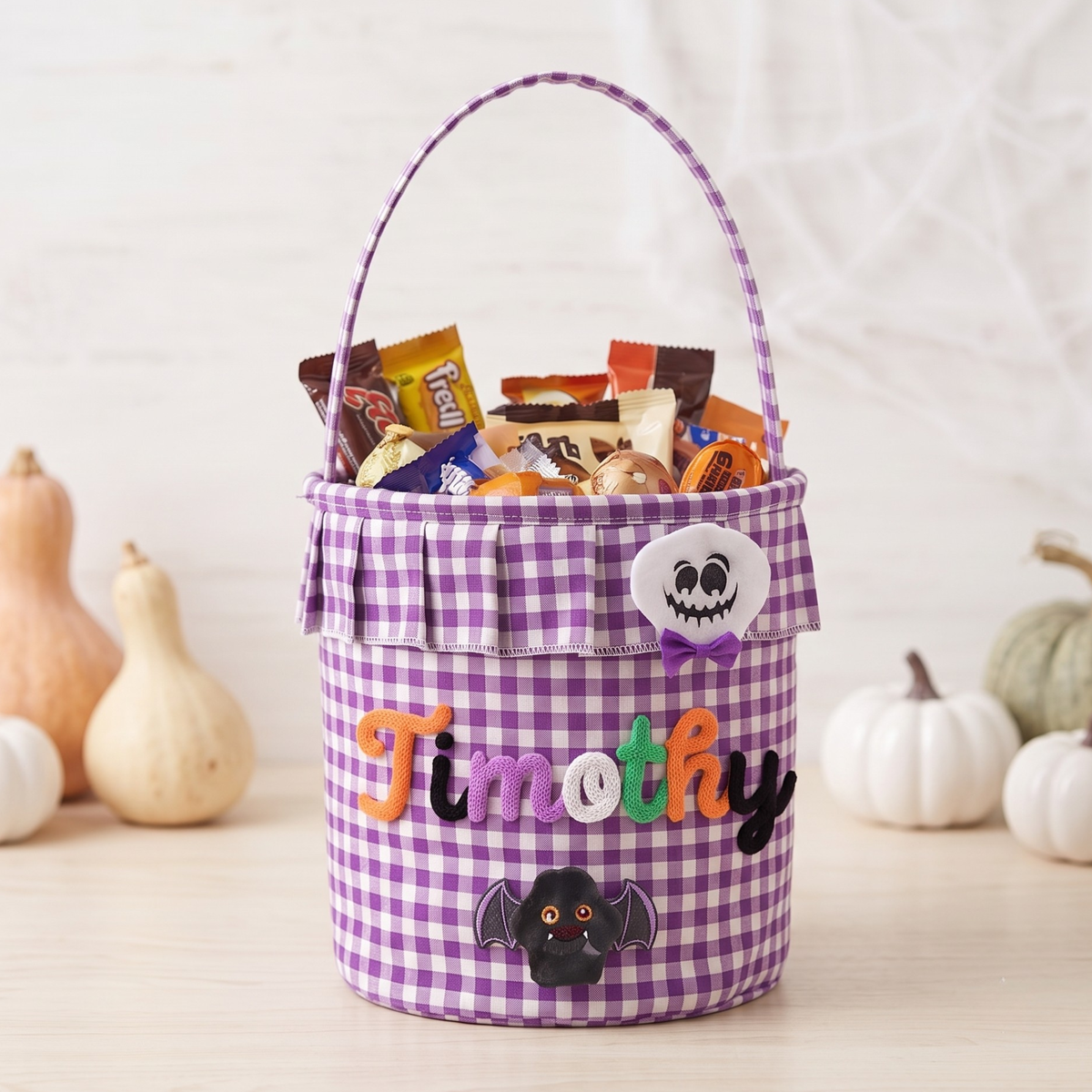 Halloween Basket Ruffle Personalized, Plaid Trick or Treat Bag with Custom Name, Halloween Candy Bucket for Kids, Halloween Basket Gift
